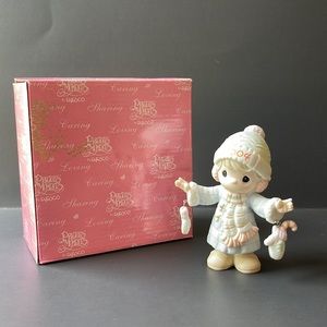 2004 Precious Moments “S’Mitten with the Christmas Spirit”